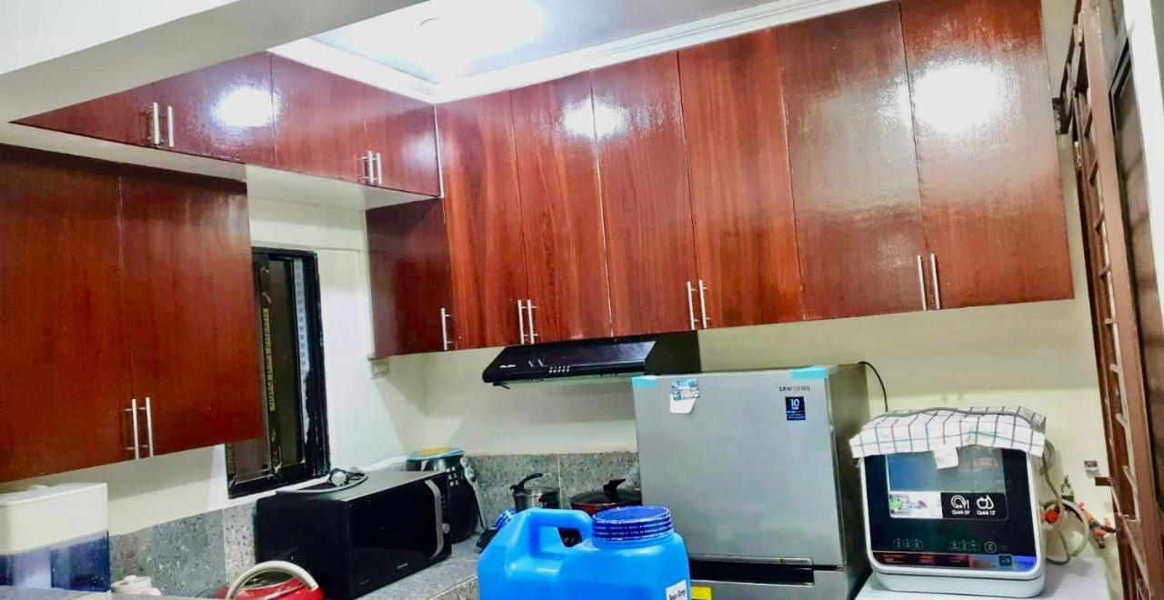 Buder Townhouse Lias Marilao Bulacan Philippines Exterior foto