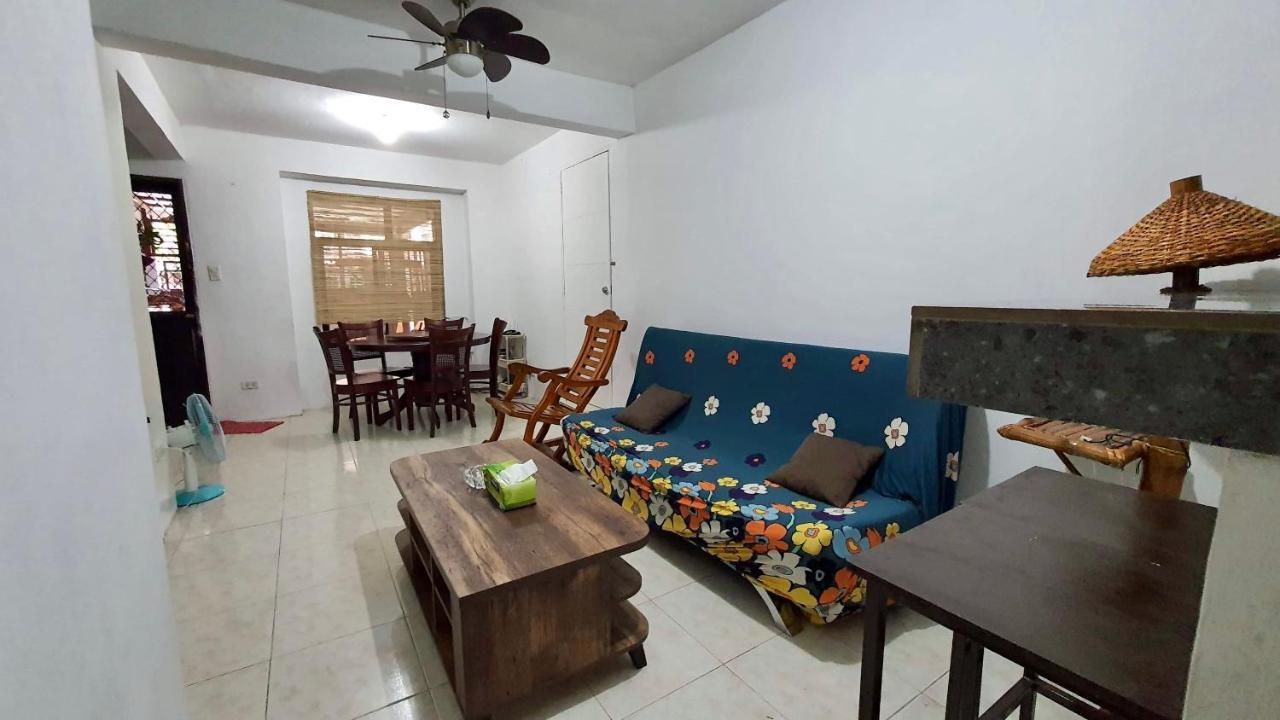 Buder Townhouse Lias Marilao Bulacan Philippines Exterior foto